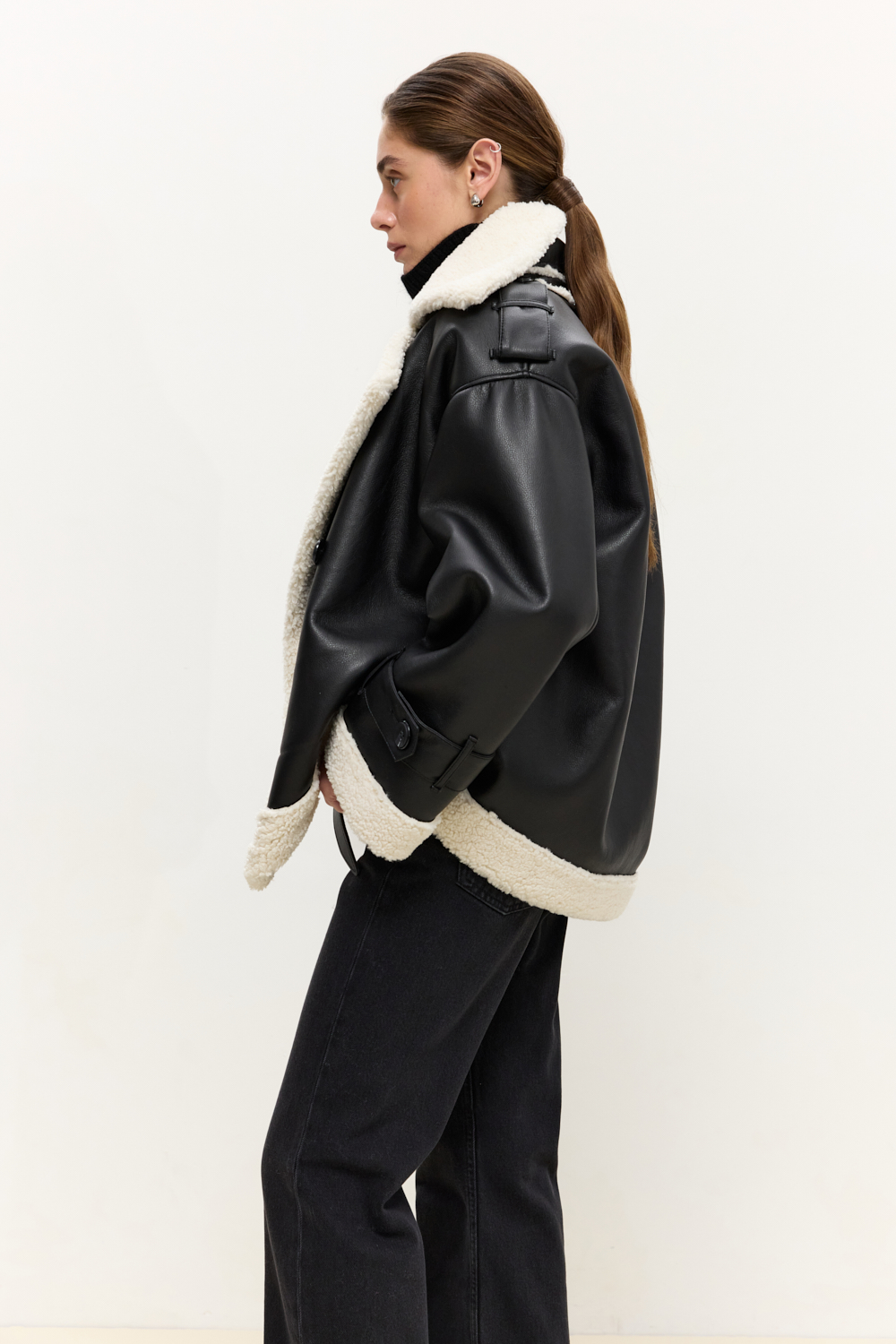 ДУБЛЯНКА З ЕКОШКІРИ