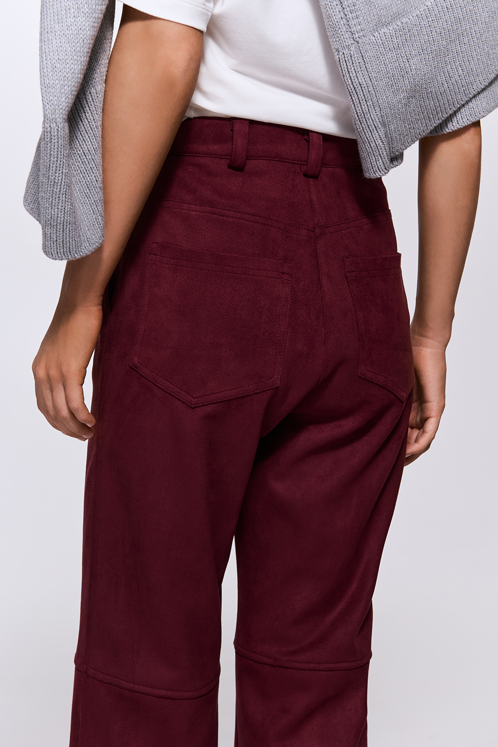 ШТАНИ ІЗ ЗАМШІ