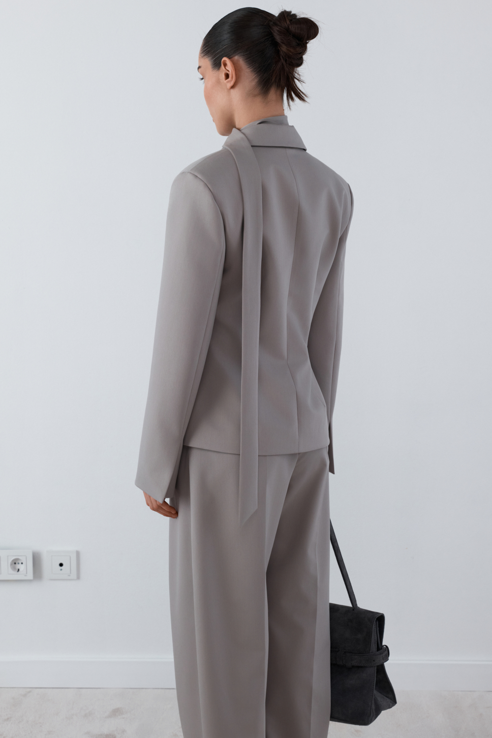 БЛЕЙЗЕР ПРИТАЛЕНИЙ