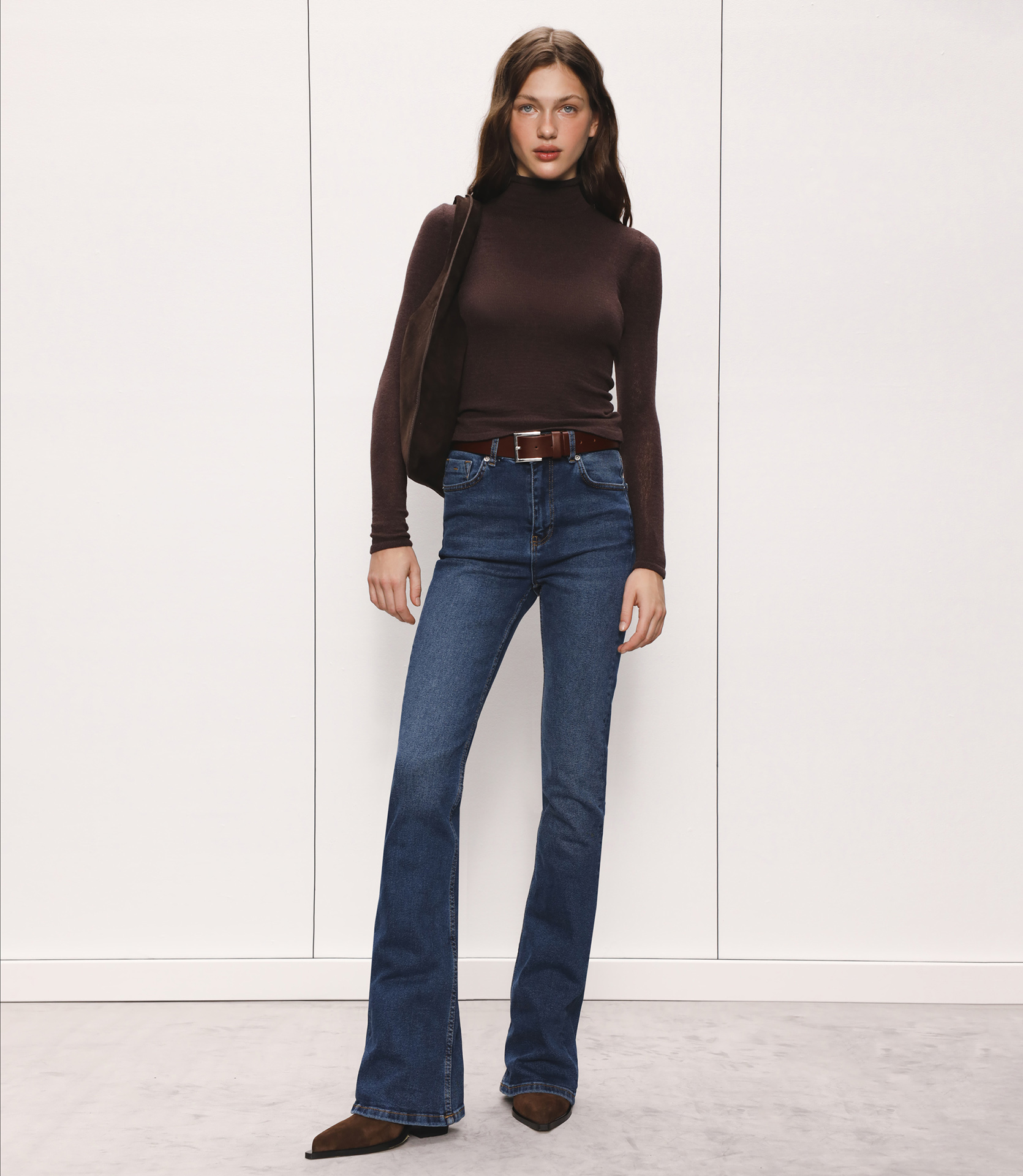 ДЖИНСИ-КЛЬОШ