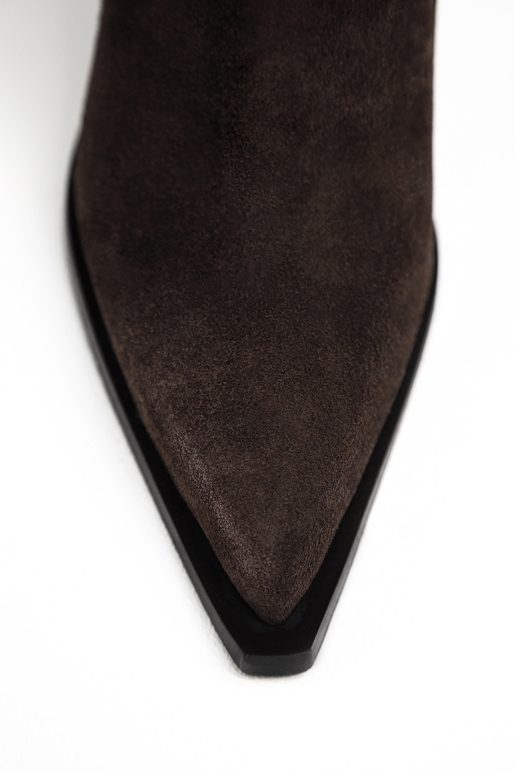 КОВБОЙКИ НА ПІДБОРАХ