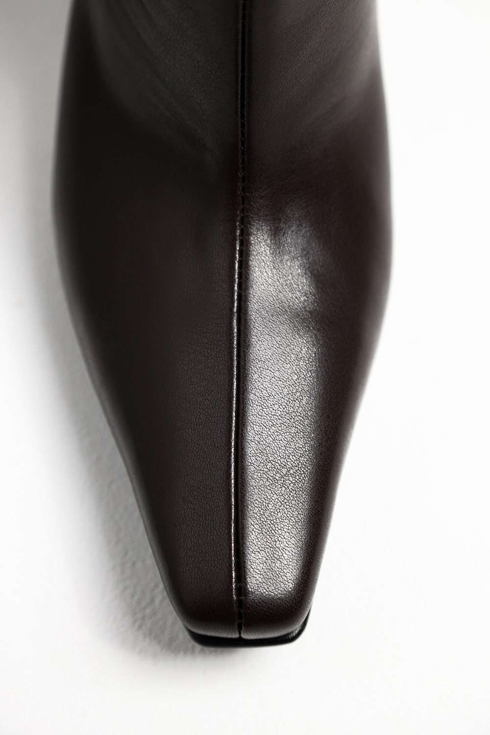 ЧОБОТИ З ШИРОКОЮ ХАЛЯВОЮ