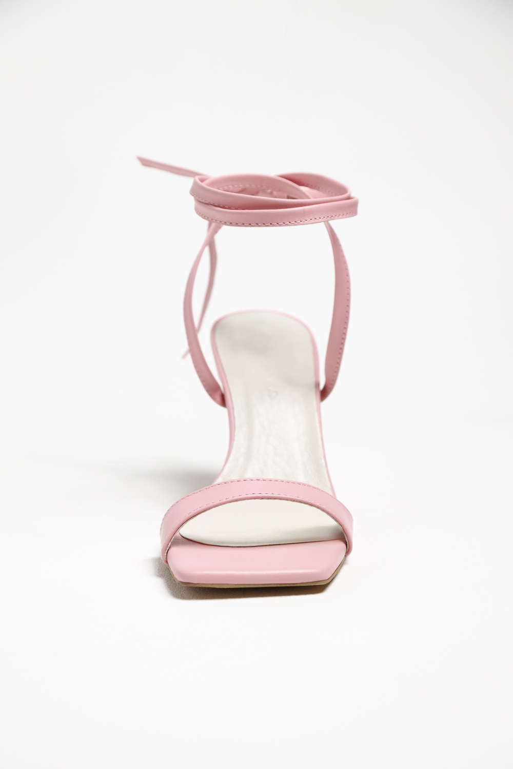 БОСОНІЖКИ НА ПІДБОРАХ