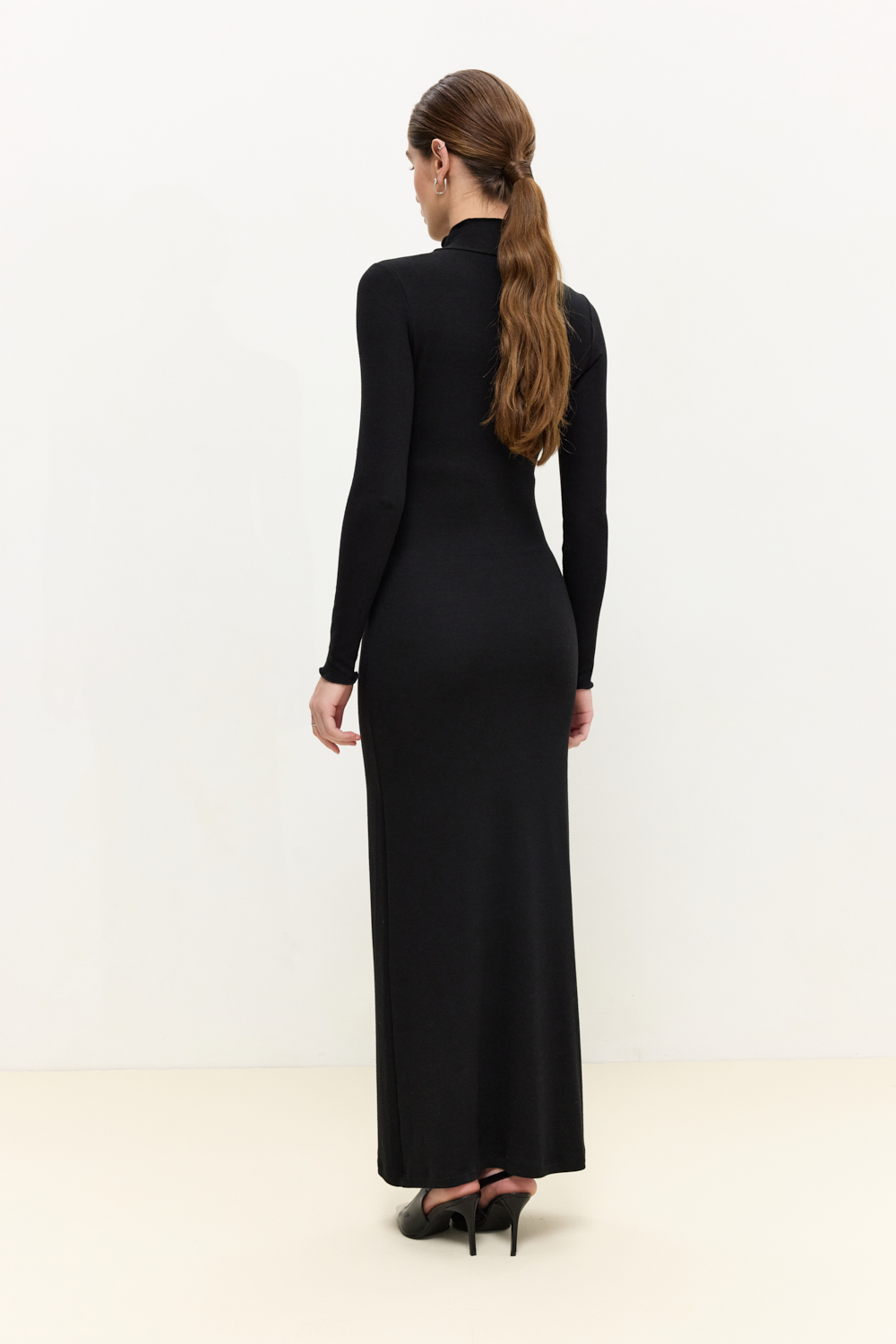 СУКНЯ МАКСІ З ВИСОКИМ ГОРЛОМ