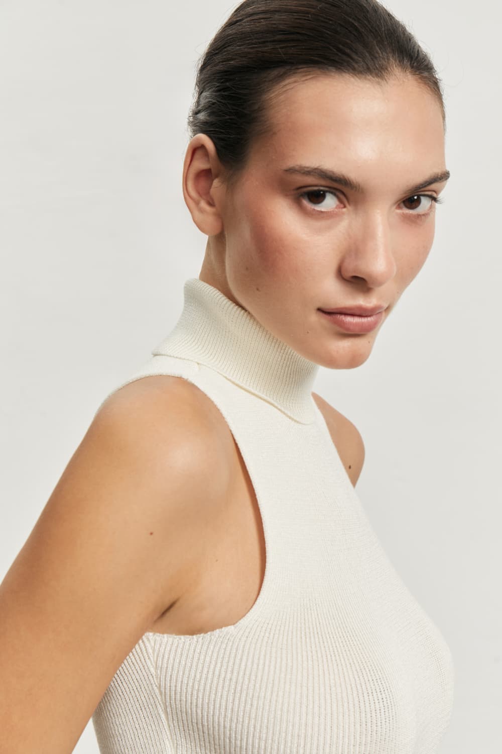 KNIT DRESS