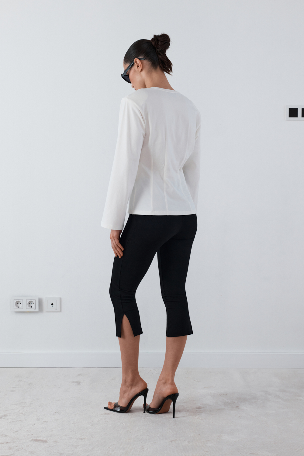 КАПРІ ІЗ РОЗРІЗАМИ