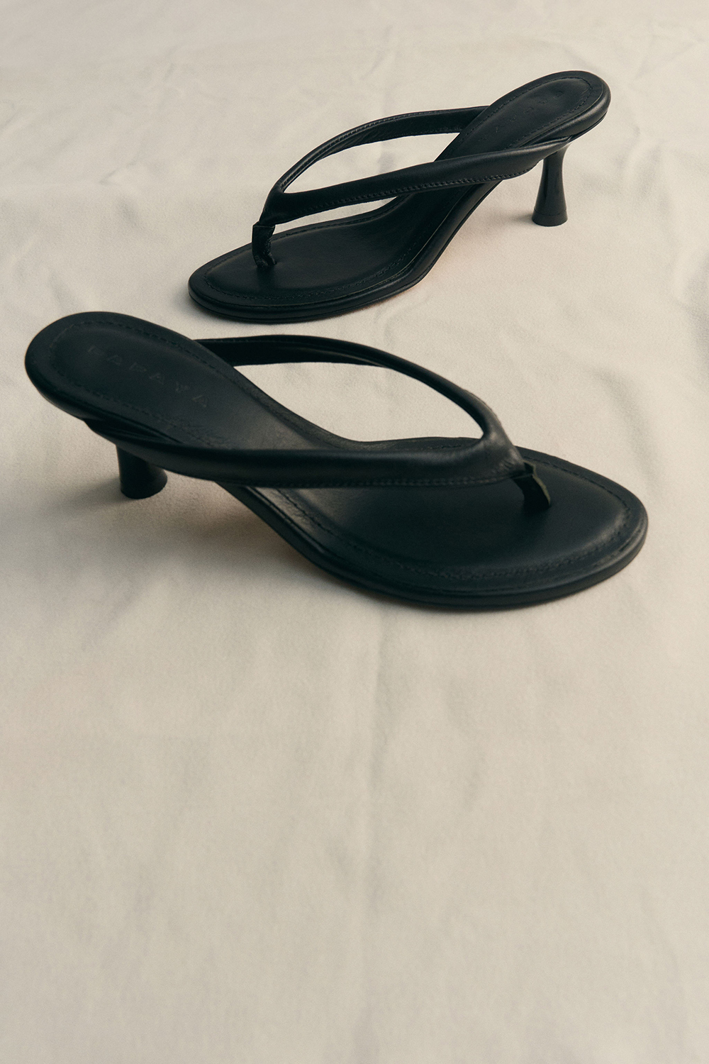 МЮЛІ НА НИЗЬКИХ ПІДБОРАХ