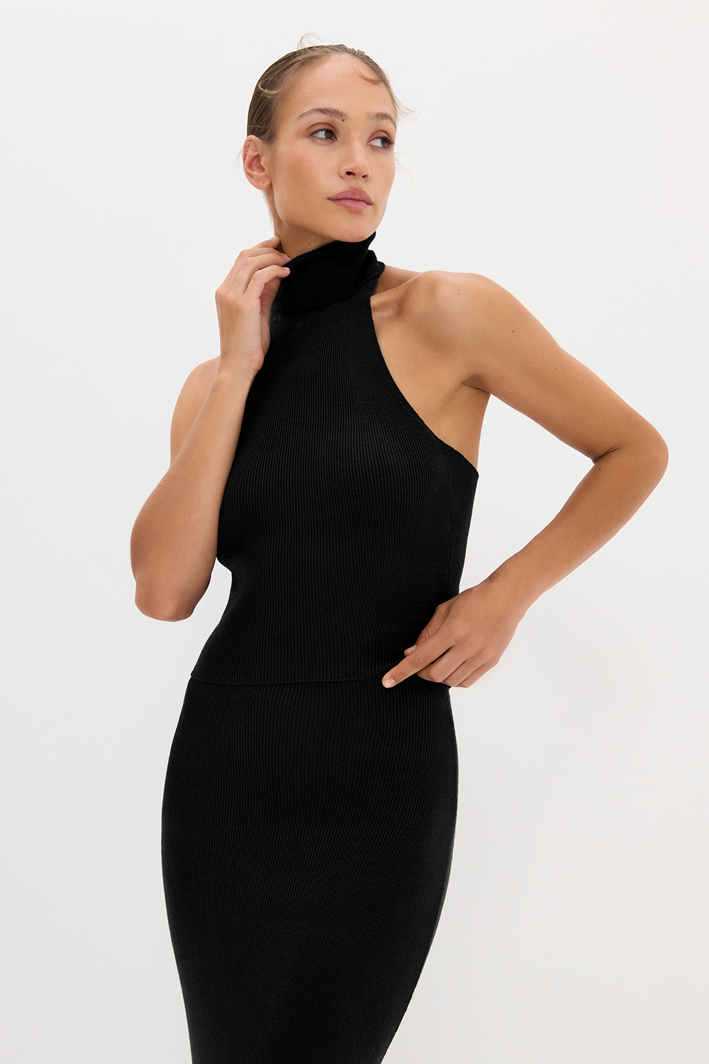 ХАЛТЕР-ТОП В'ЯЗАНИЙ