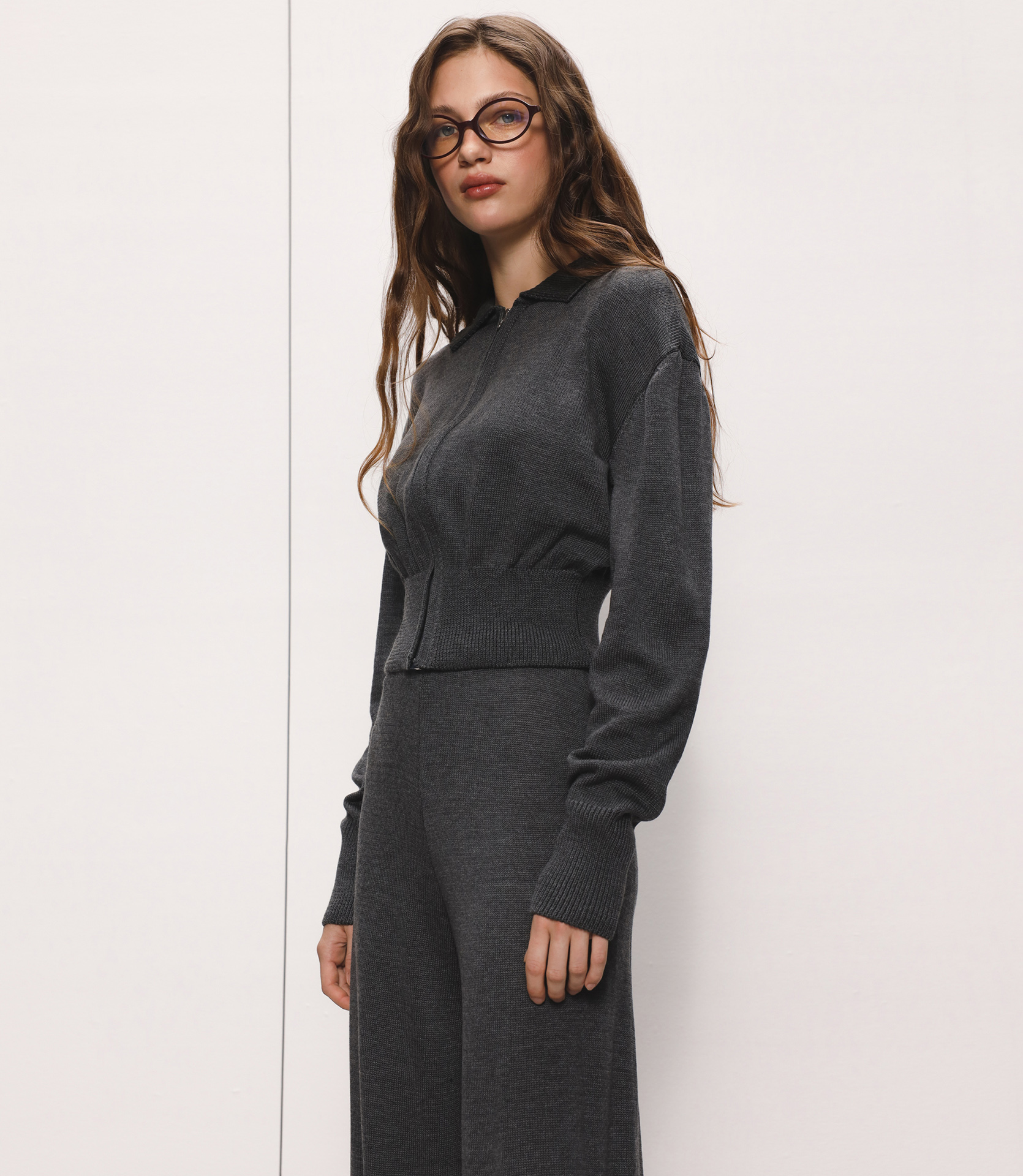 ШТАНИ З ТОНКОЇ В'ЯЗКИ