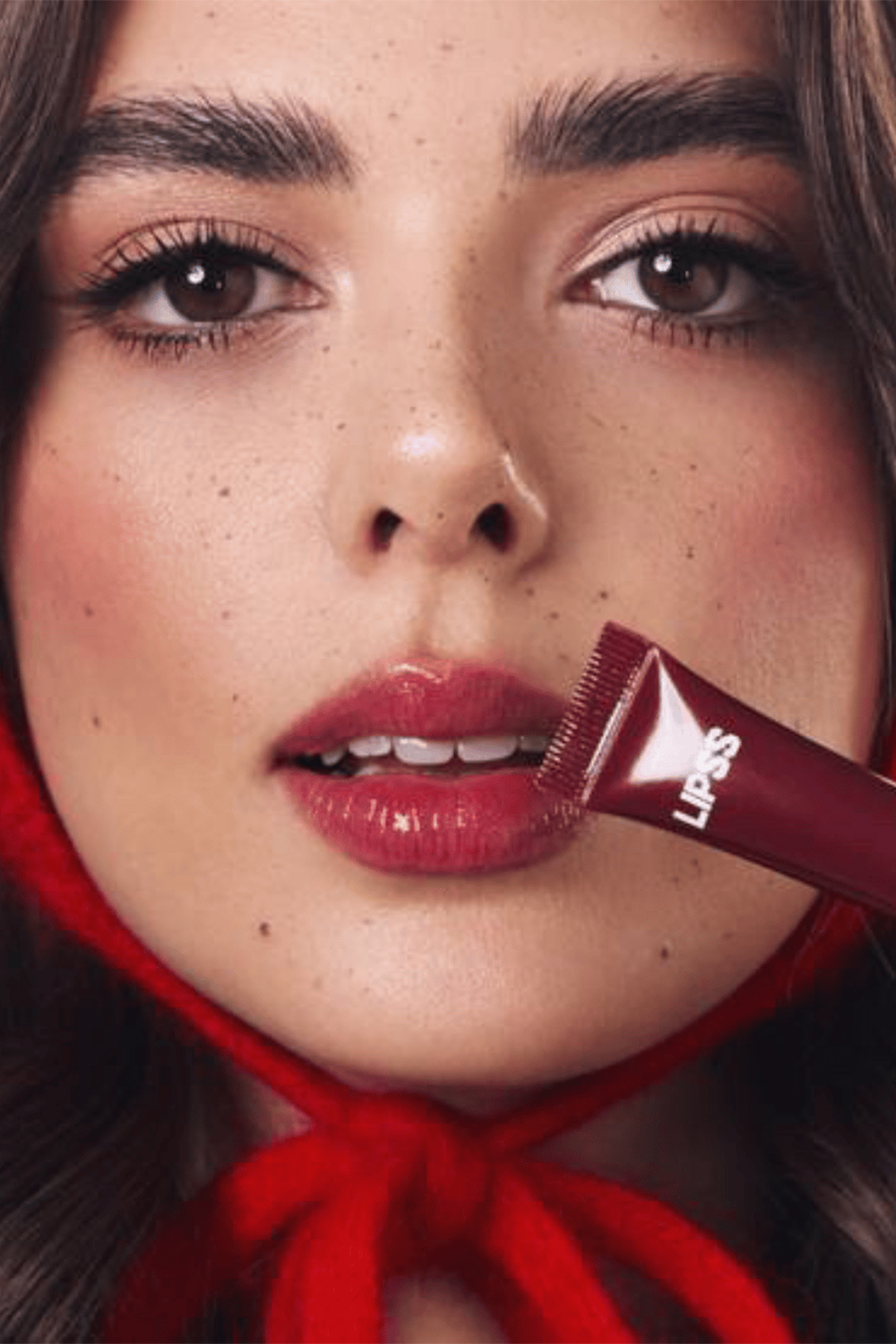 БЛИСК ДЛЯ ГУБ