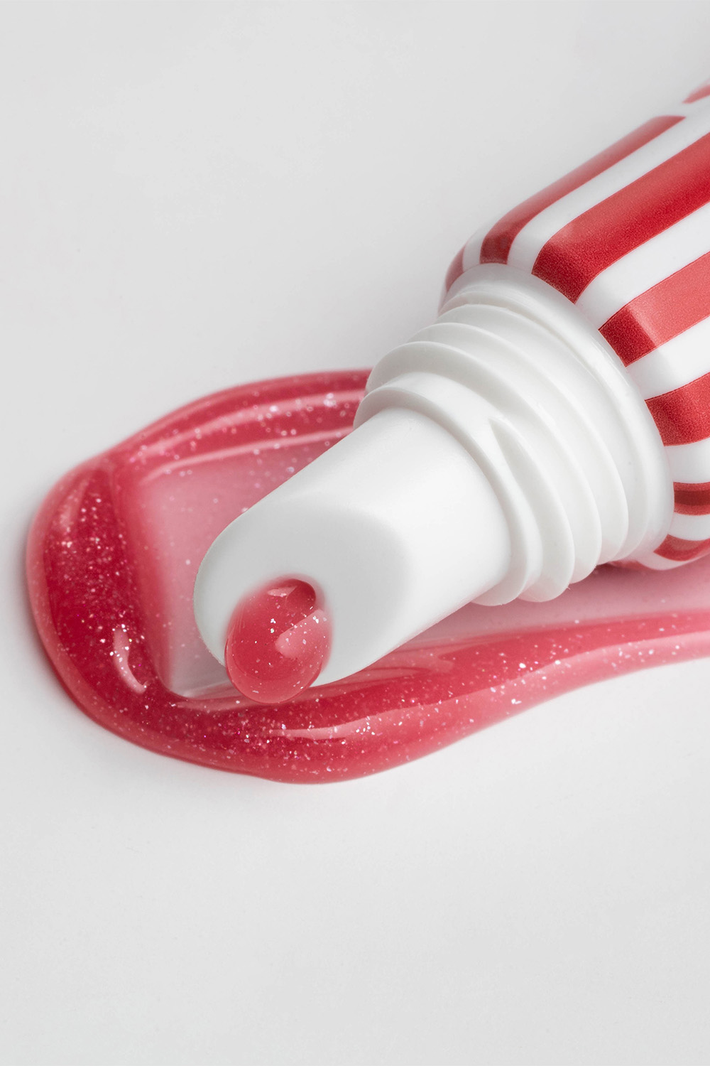 БЛИСК ДЛЯ ГУБ