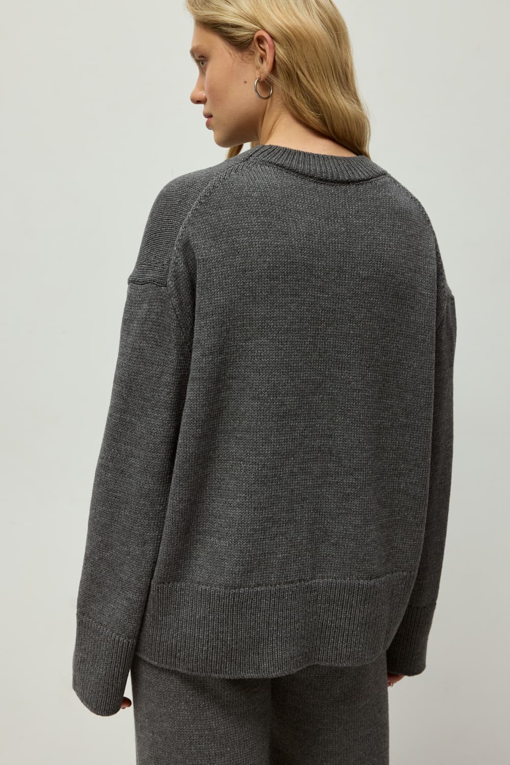 СВЕТР З ДОДАВАННЯМ ВОВНИ МЕРИНОСА