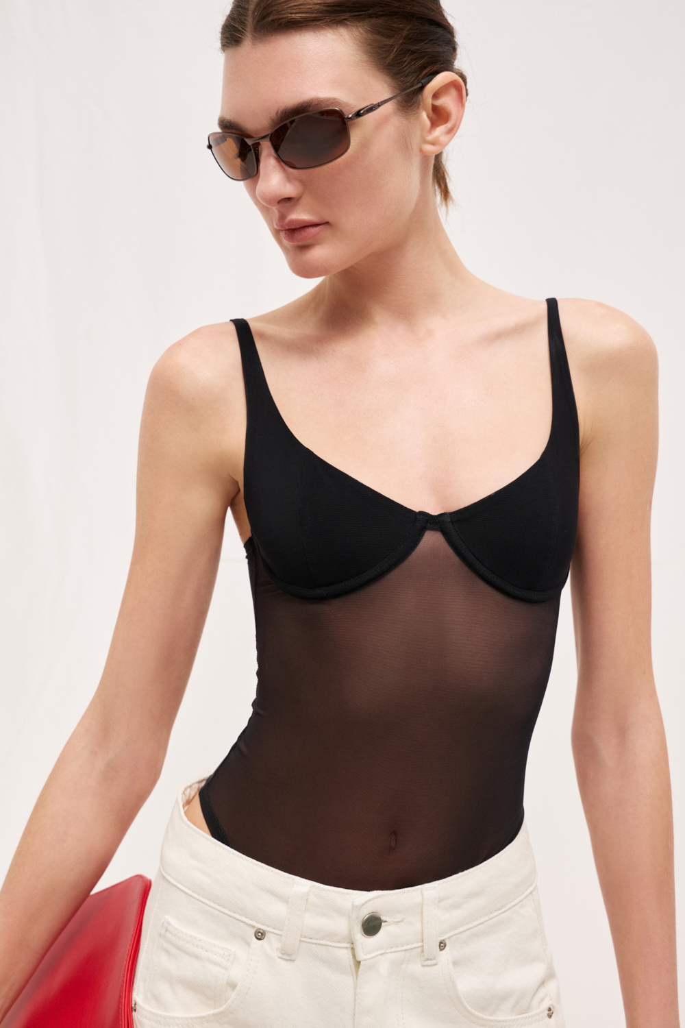 БОДІ З СІТКИ