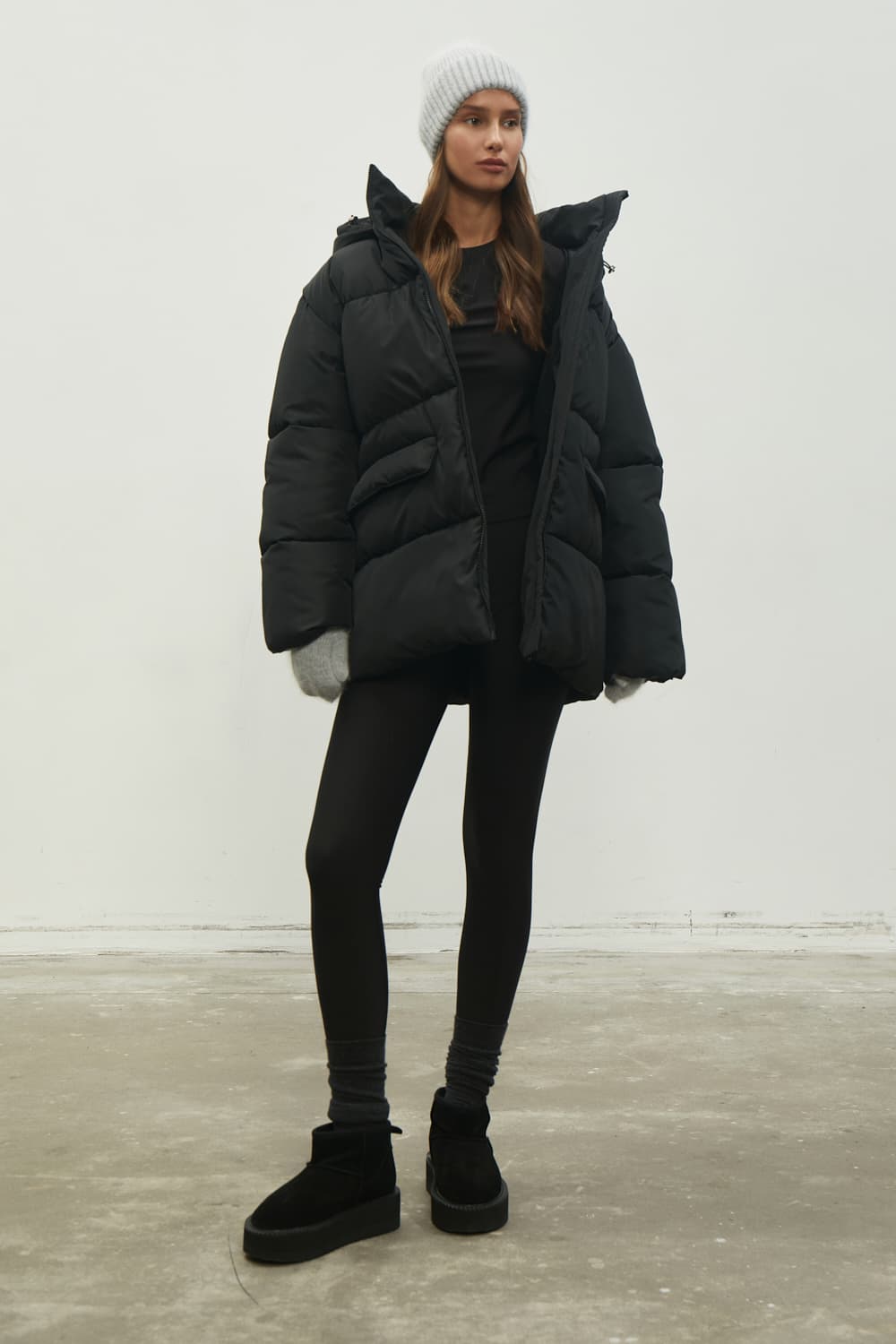 ЧЕРЕВИКИ НА ПЛАТФОРМІ