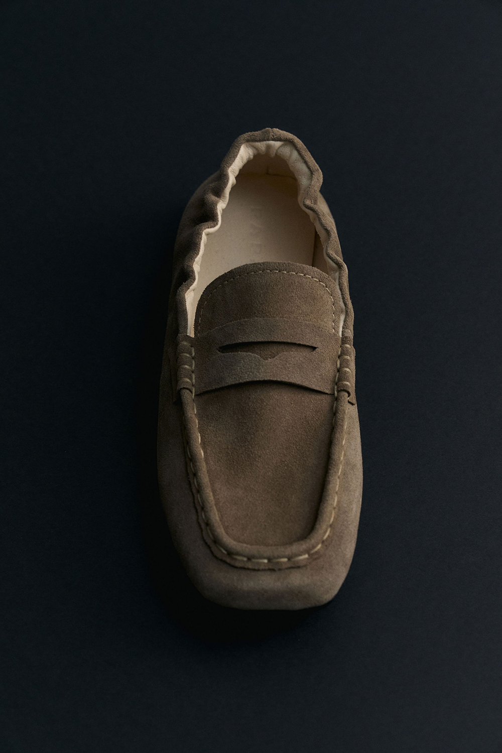 МОКАСИНИ З КВАДРАТНИМ НОСКОМ