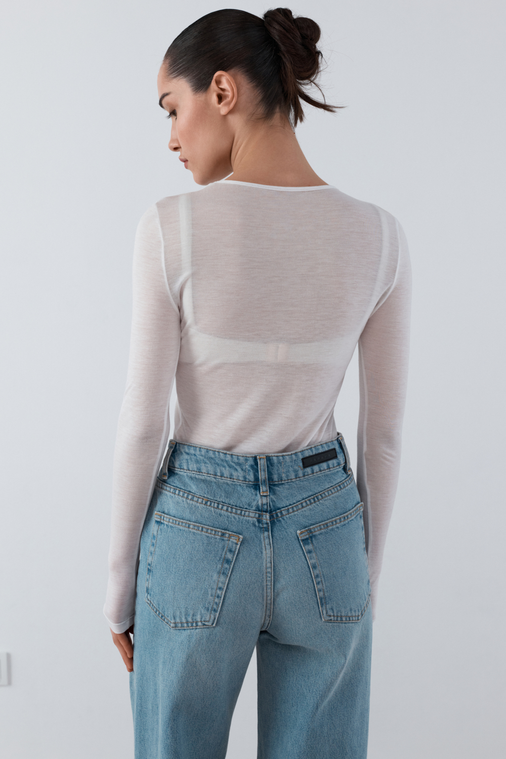 ТОП З МОДАЛУ НАПІВПРОЗОРИЙ