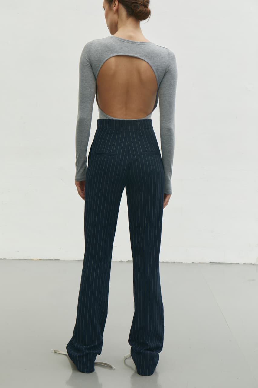 БОДІ З ВІДКРИТОЮ СПИНОЮ