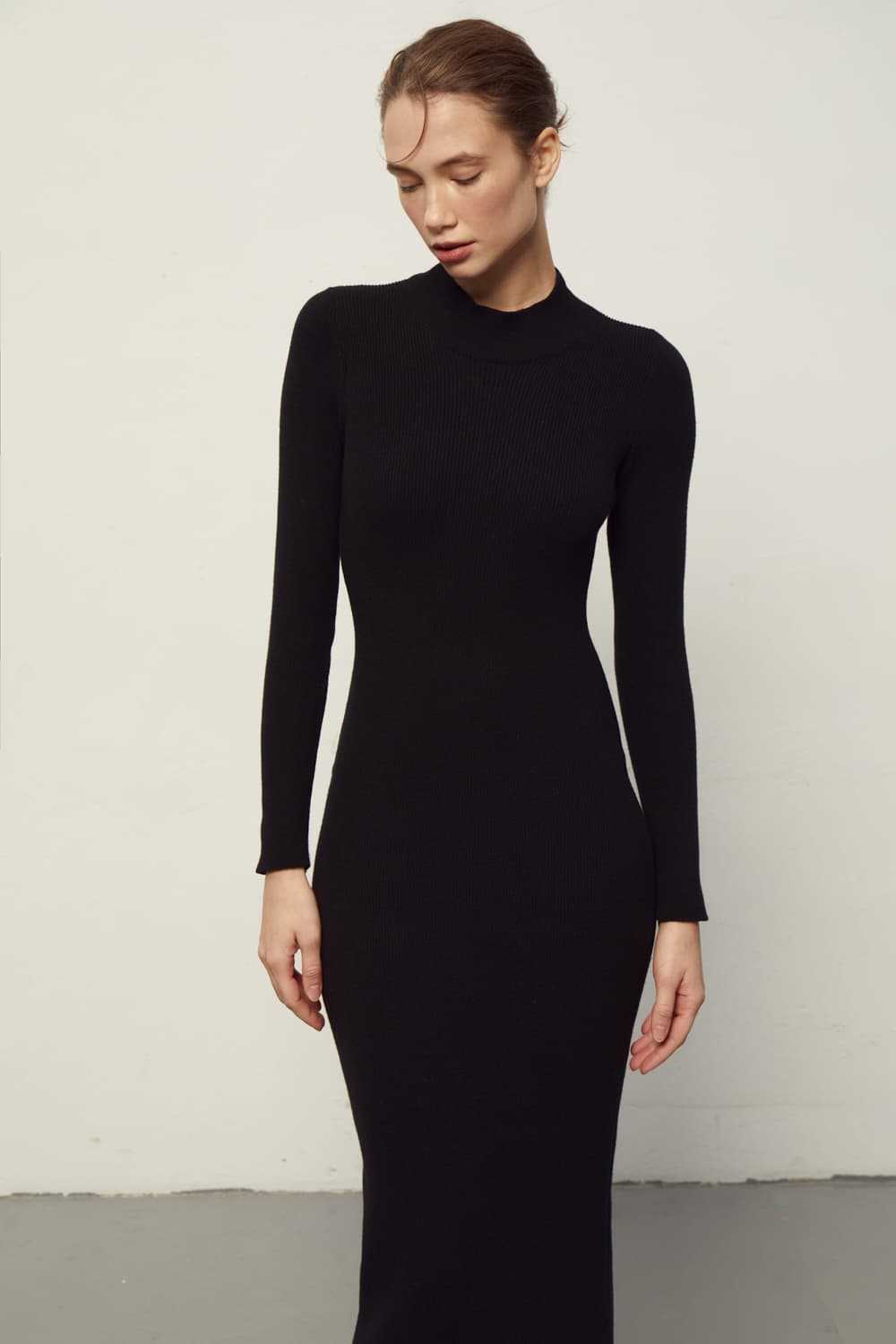 СУКНЯ МАКСІ З ВІДКРИТОЮ СПИНОЮ