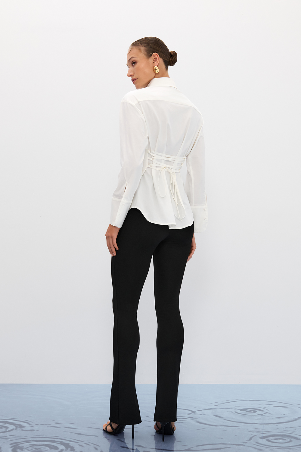 СОРОЧКА OVERSIZE ІЗ ЗАВ'ЯЗКАМИ ПОЗАДУ