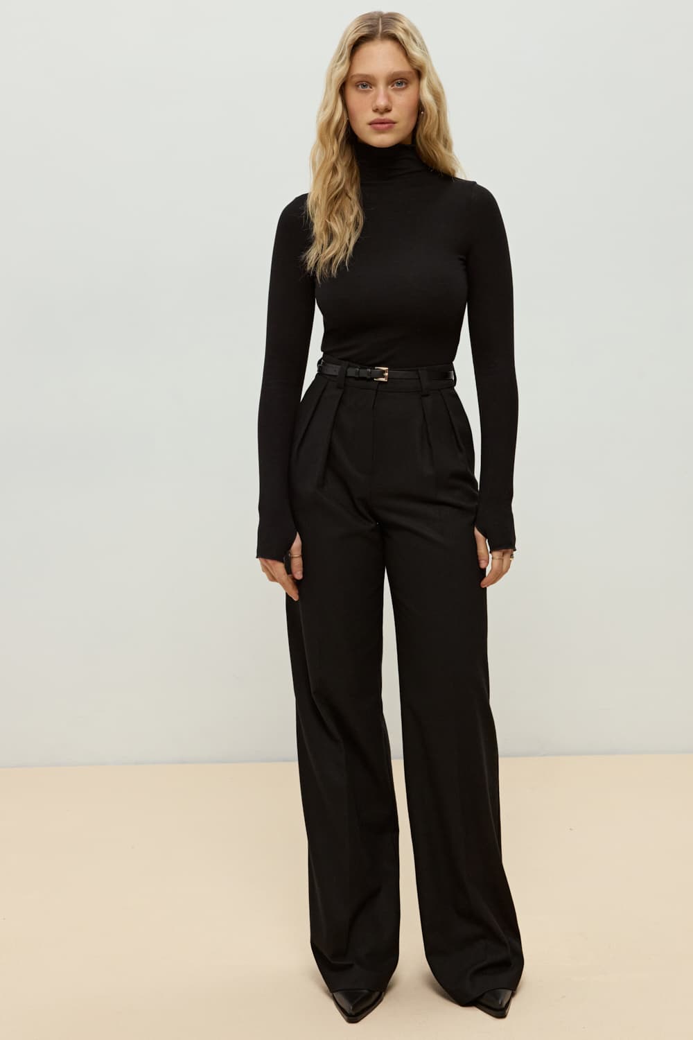 ВОДОЛАЗКА З ТОНКОГО ТРИКОТАЖУ