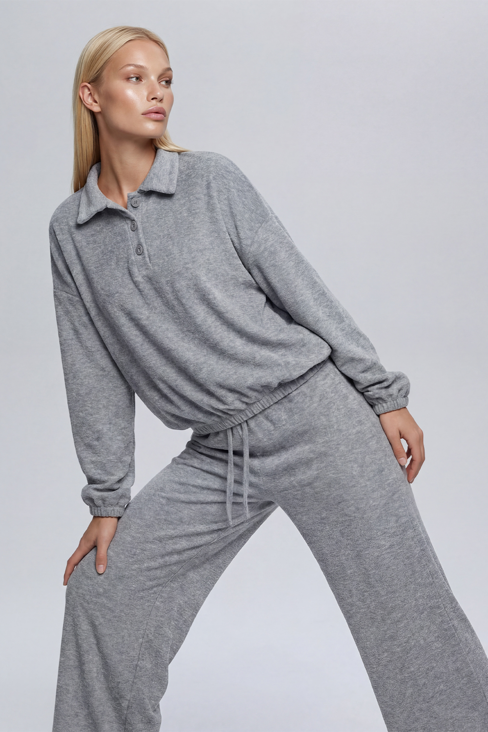 СВІТШОТ ІЗ КОМІРОМ ПОЛО