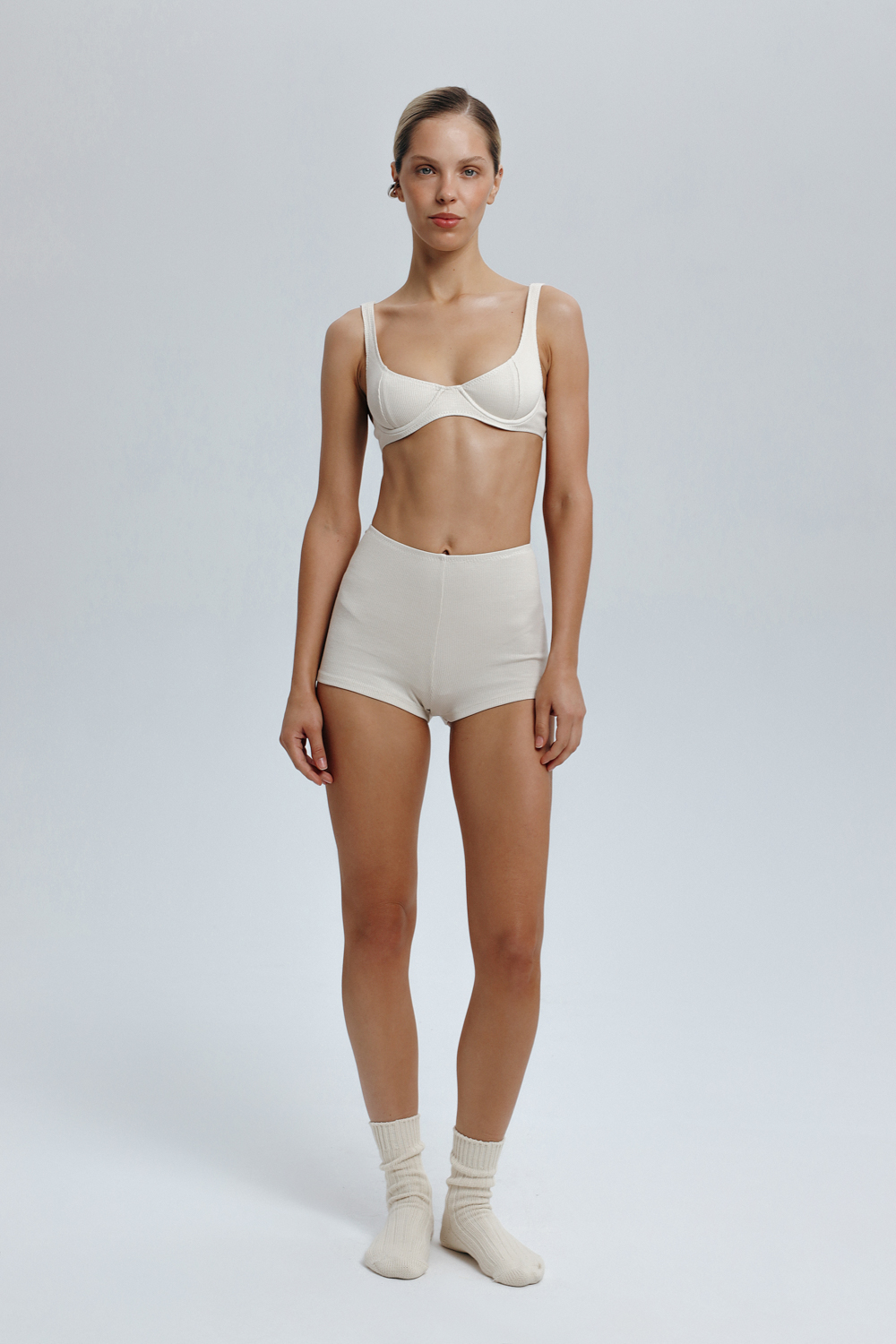 КОМПЛЕКТ ІЗ БРА ТА ШОРТІВ