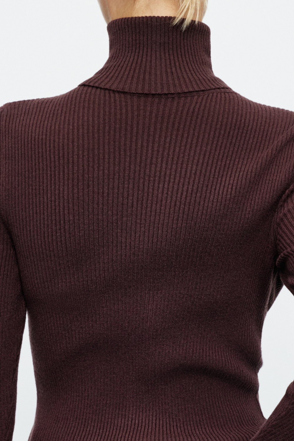 ДЖЕМПЕР З ВИСОКОЮ ГОРЛОВИНОЮ