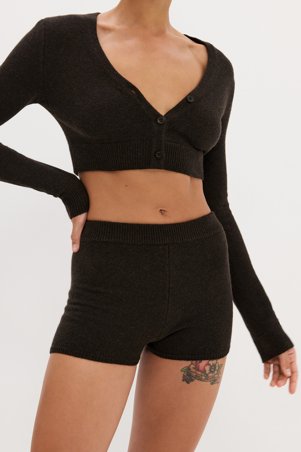 ШОРТИ З ДОДАВАННЯМ ВОВНИ ЯГНЯТИ