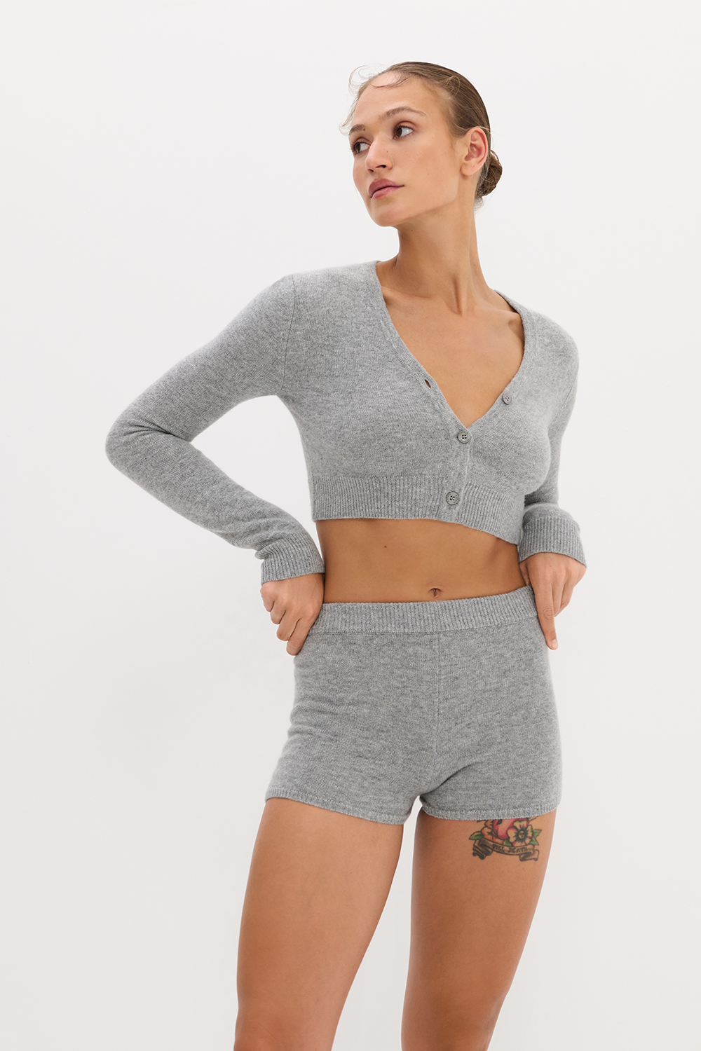 ШОРТИ З ДОДАВАННЯМ ВОВНИ ЯГНЯТИ