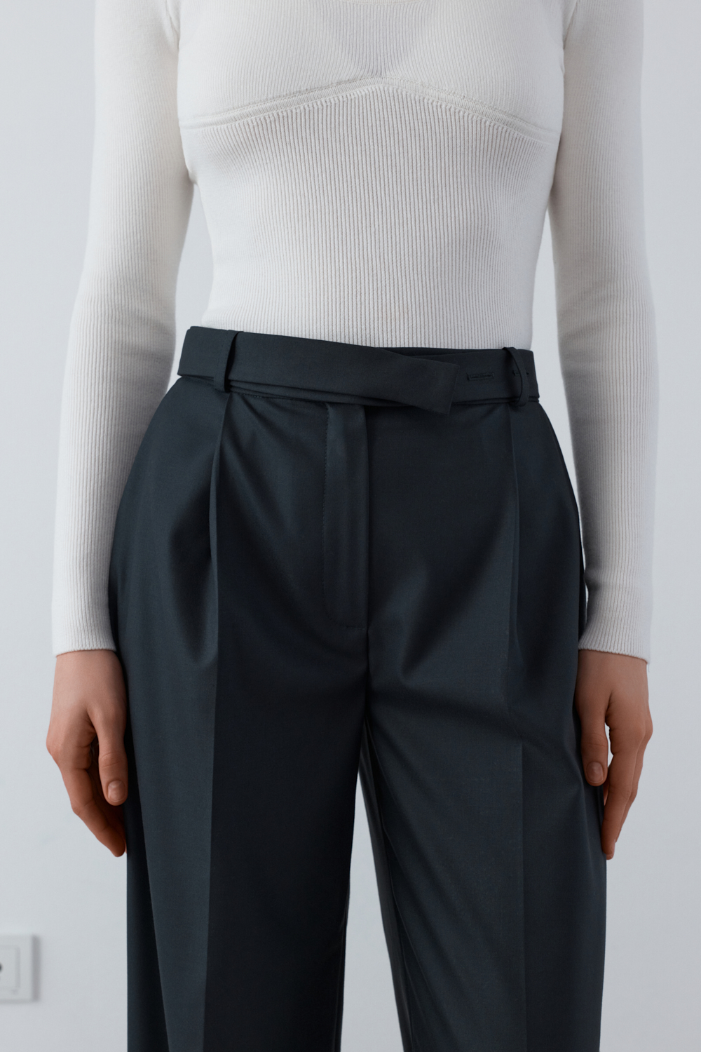 ШТАНИ ПРЯМОГО КРОЮ