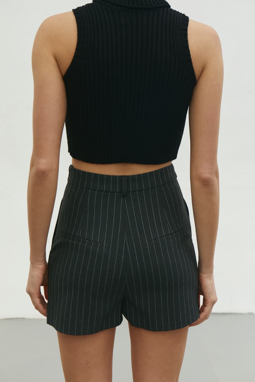 СКОРТ У СМУЖКУ